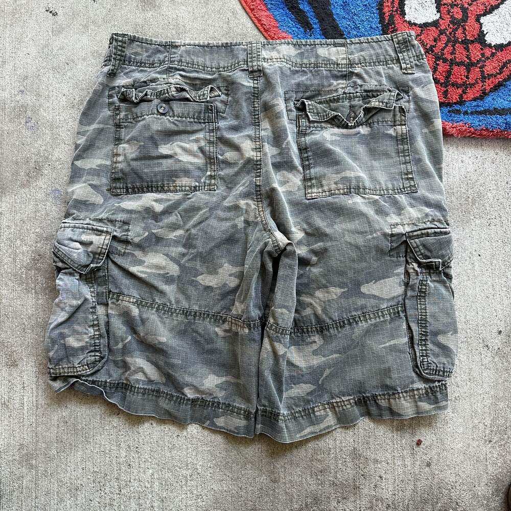 Mossimo Supply Co. Men's Green Camo Ripstop Cargo Shorts Size 38 - Picture 2 of 3